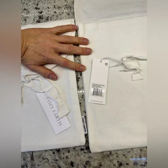 (2) Cozy Earth Canvas Storage Bags - Picture 3 of 6
